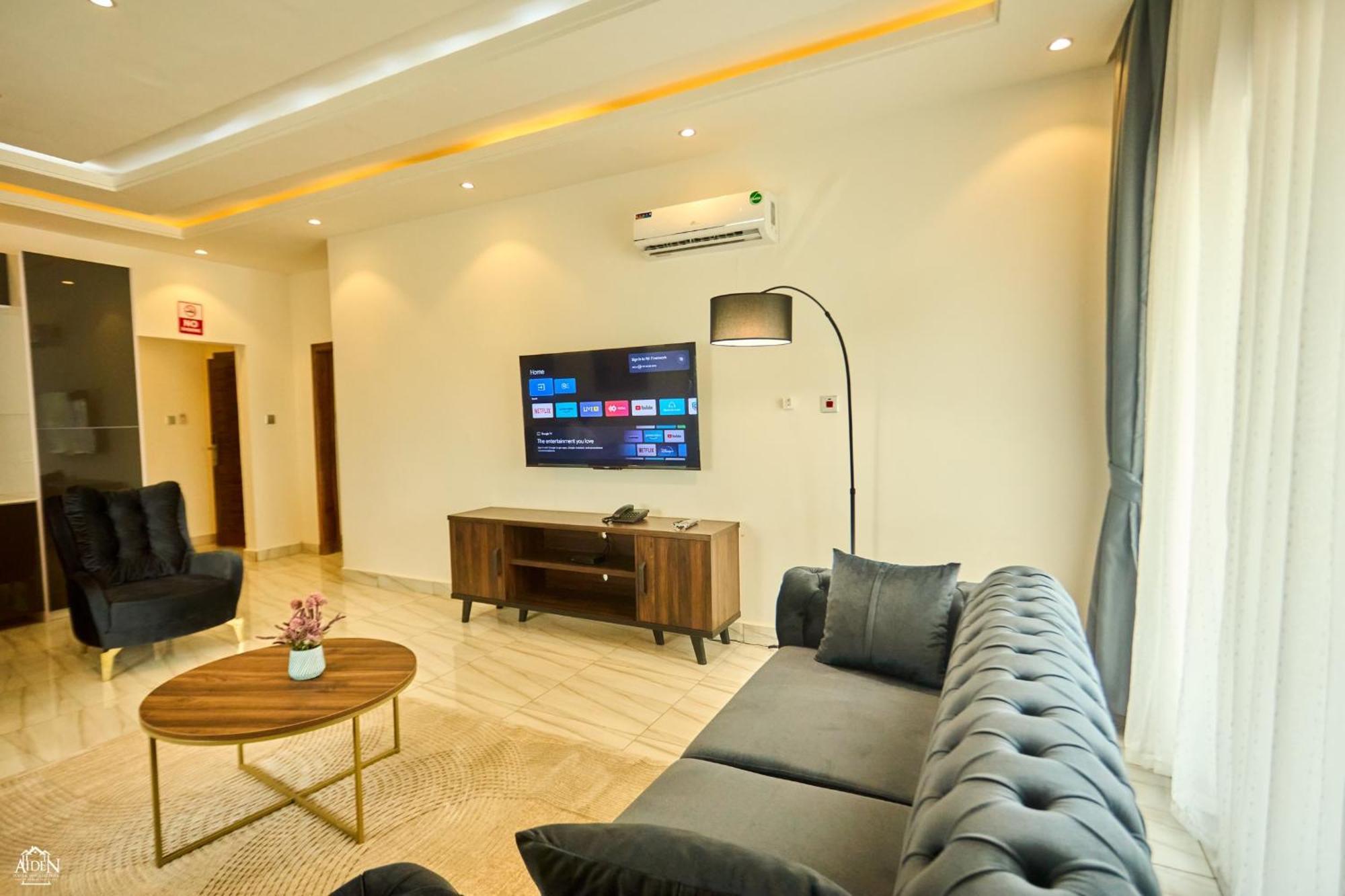 Aiden Homes And Apartments Koforidua Exterior foto